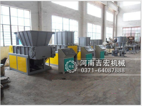 單軸撕碎機電機常見故障及解決辦法